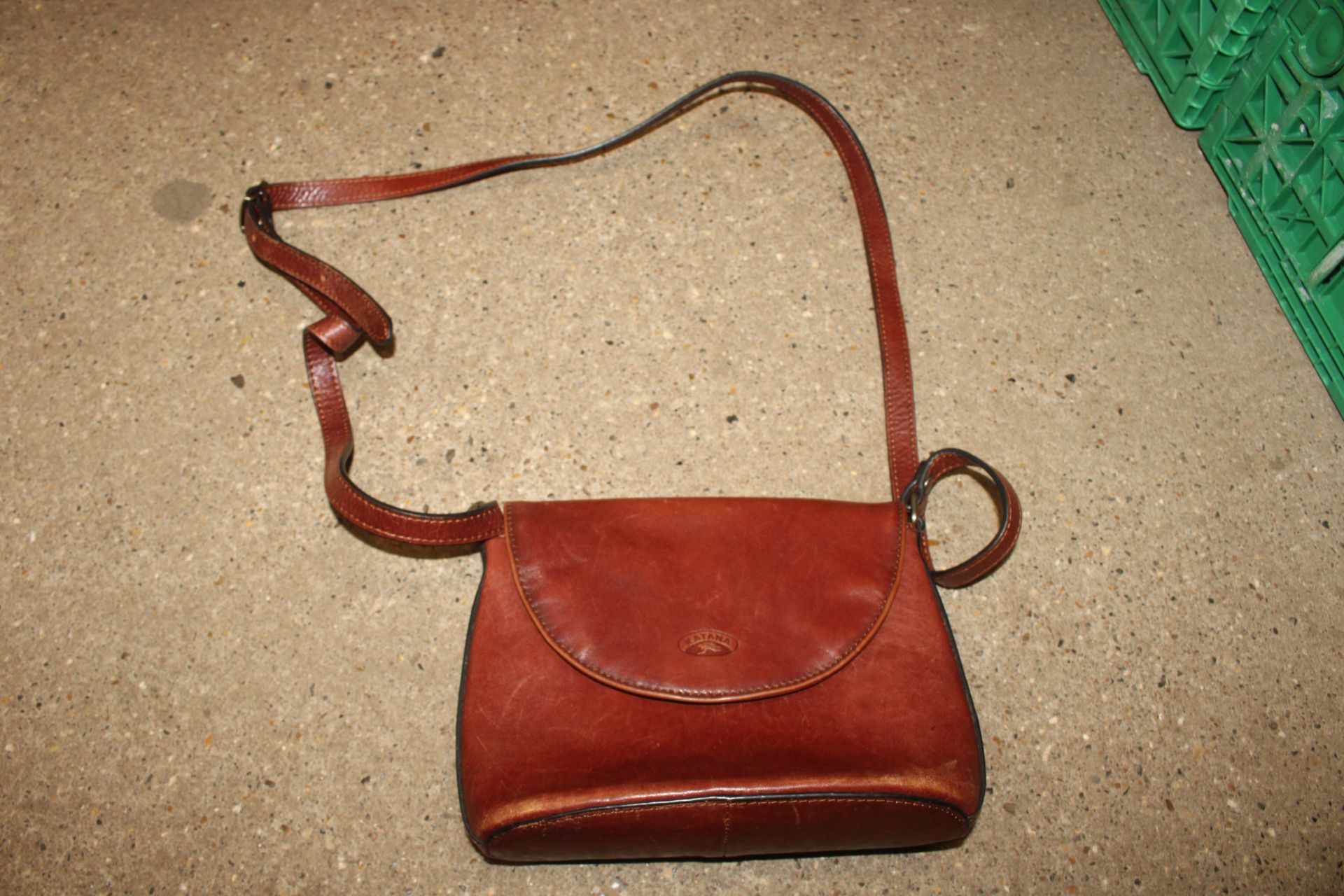 Four designer leather ladies cross body handbags - Image 7 of 9