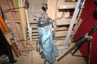 A Firethorn golf bag and contents of clubs to incl