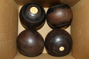 Four vintage bowling woods