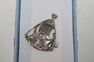 An Iona Sterling silver Viking ship brooch, approx