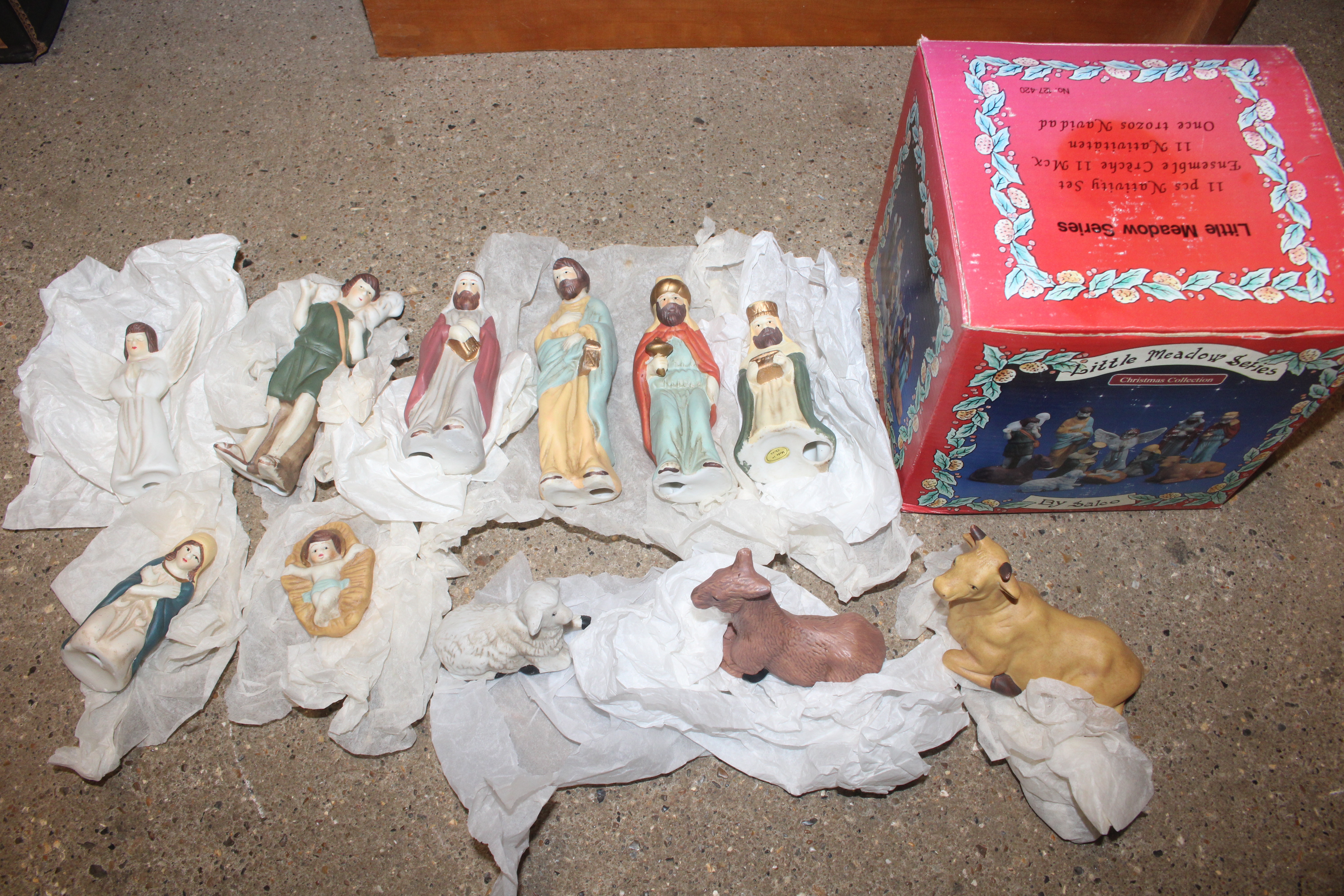 A box of miscellaneous figures to include Nativity - Image 2 of 8