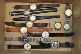 Twelve vintage watches to include Timex, Splendex,