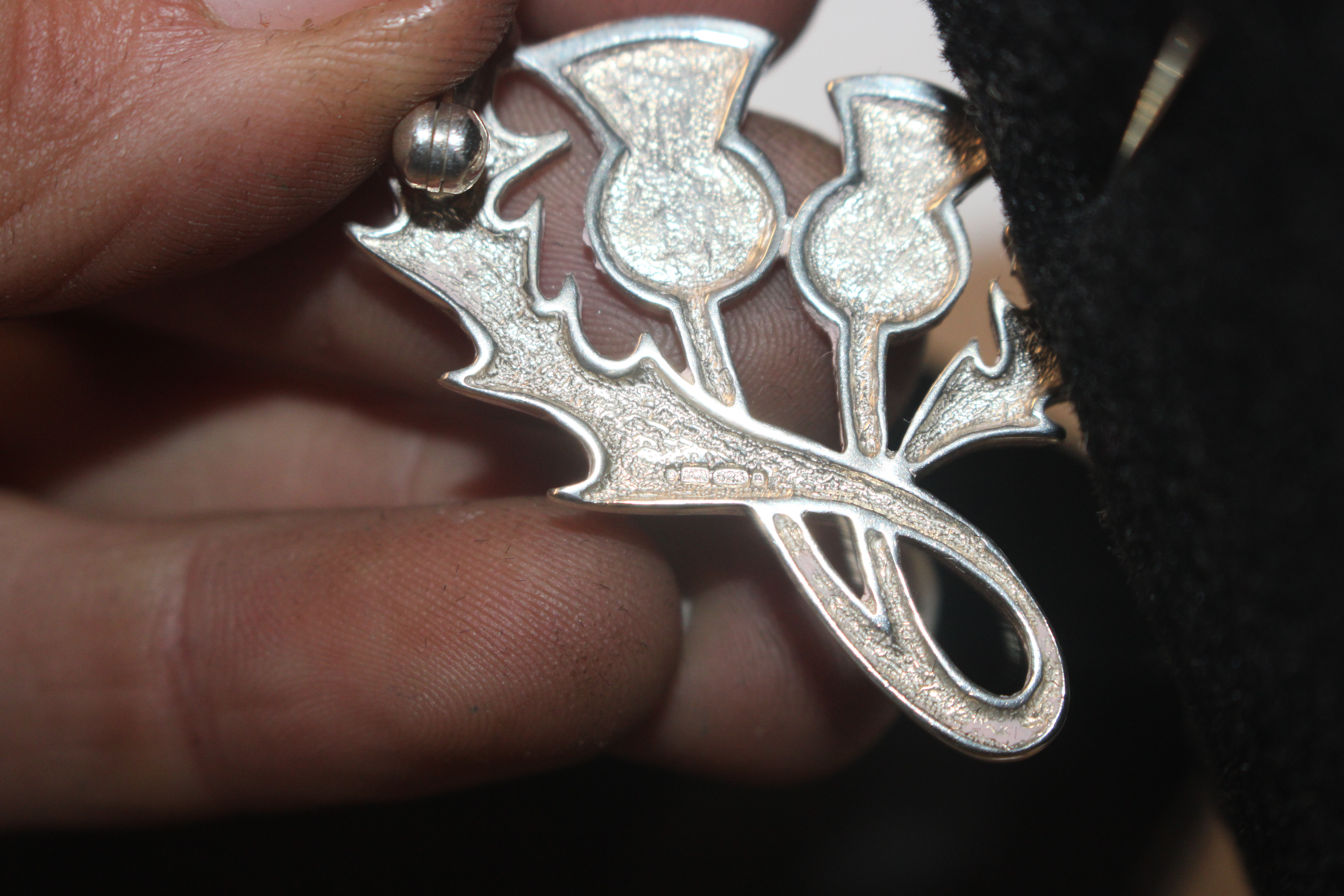 A Hallmarked Sterling silver Scottish thistle broo - Image 2 of 2