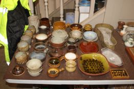 A quantity of various Studio pottery dishes, bowls