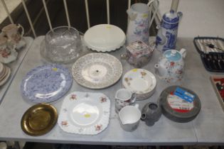 A collection of glass and china to include cake stand; Spode "Italian" pattern coffee pot etc.