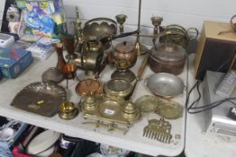 A collection of brass and copper to include kettle