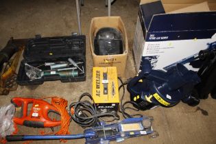 A Vonhaus AC welder with a box of accessories