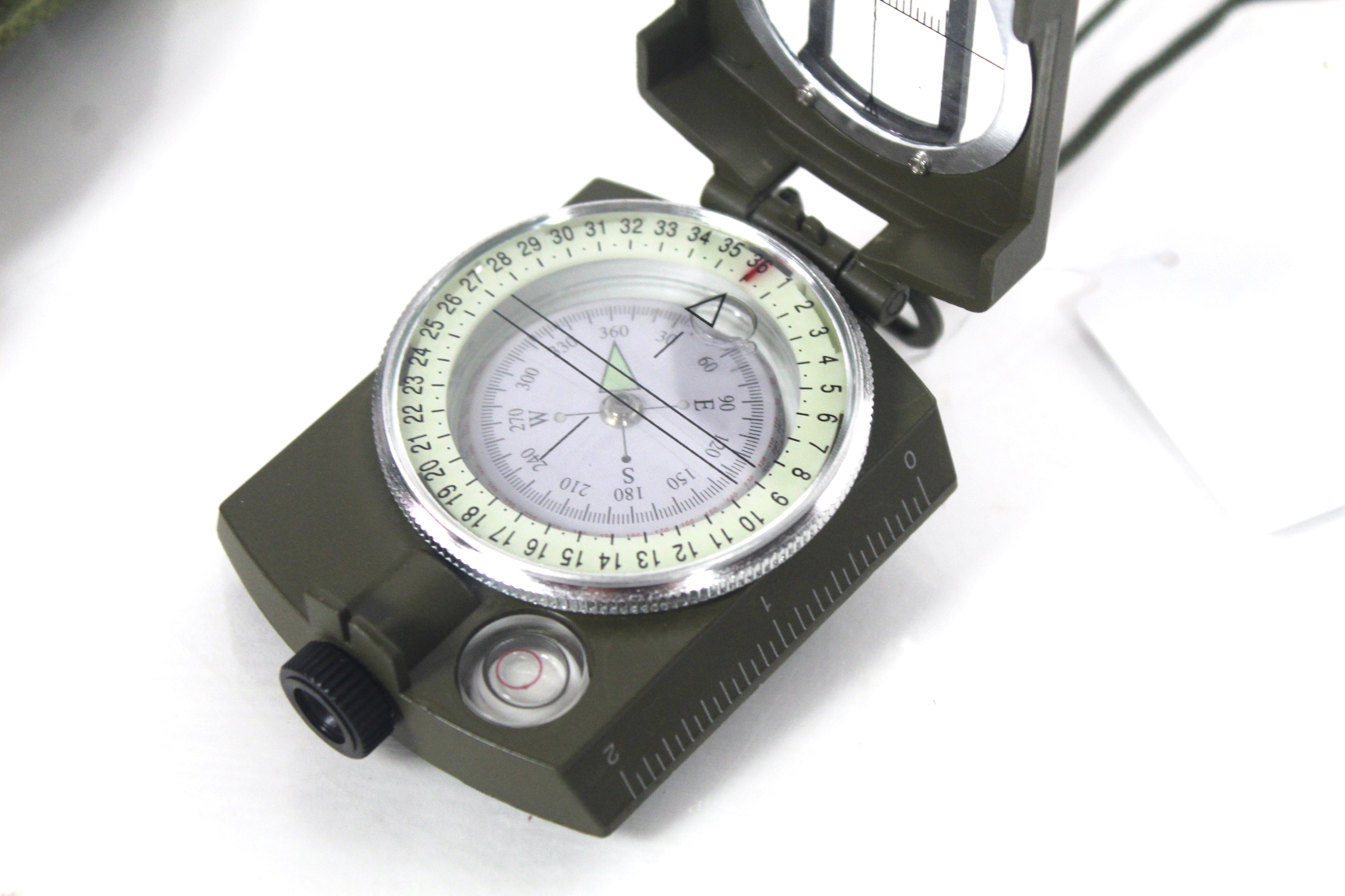 A modern military style compass within case - Image 3 of 6