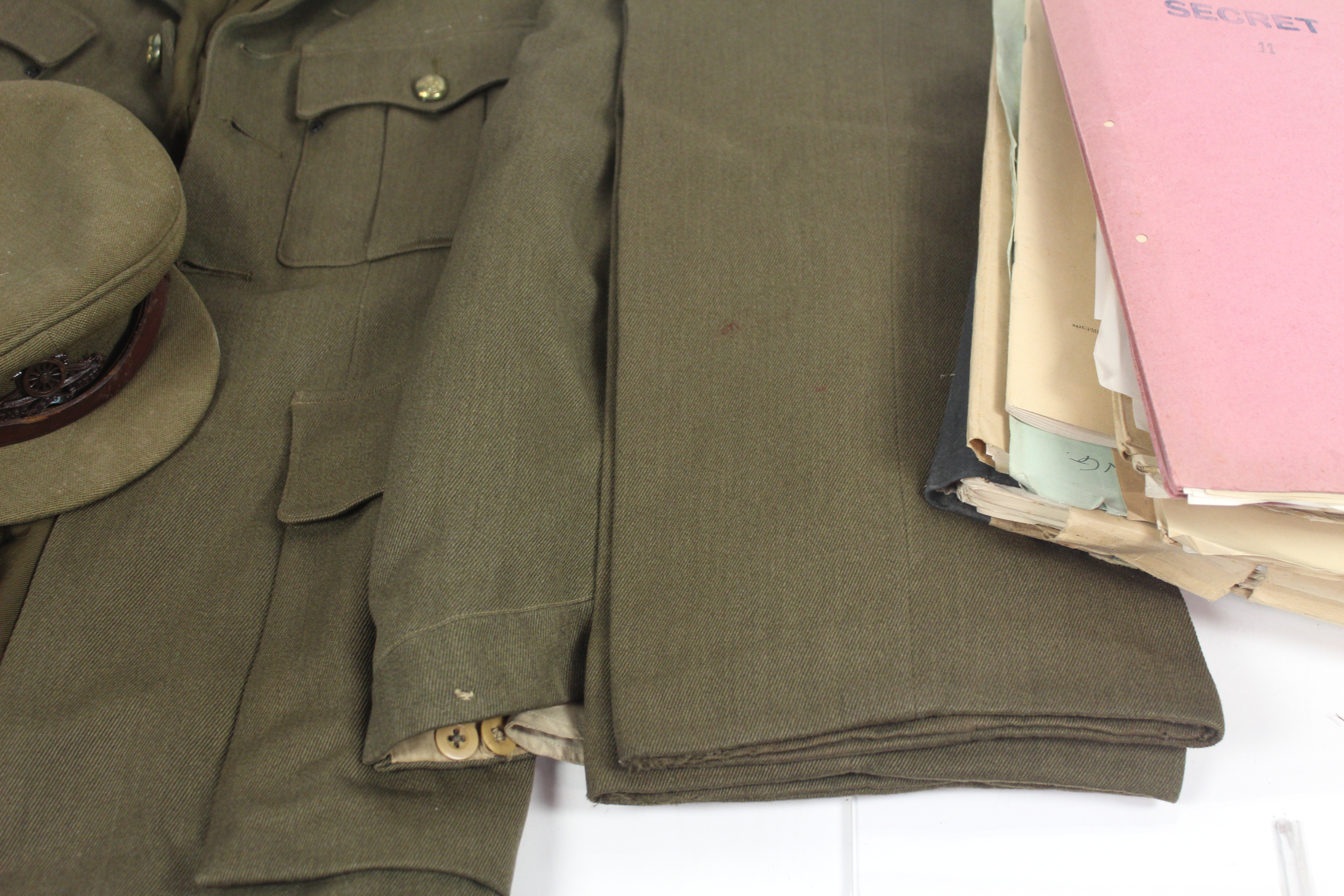 A WWII era Royal Artillery Officers uniform with D - Image 5 of 15