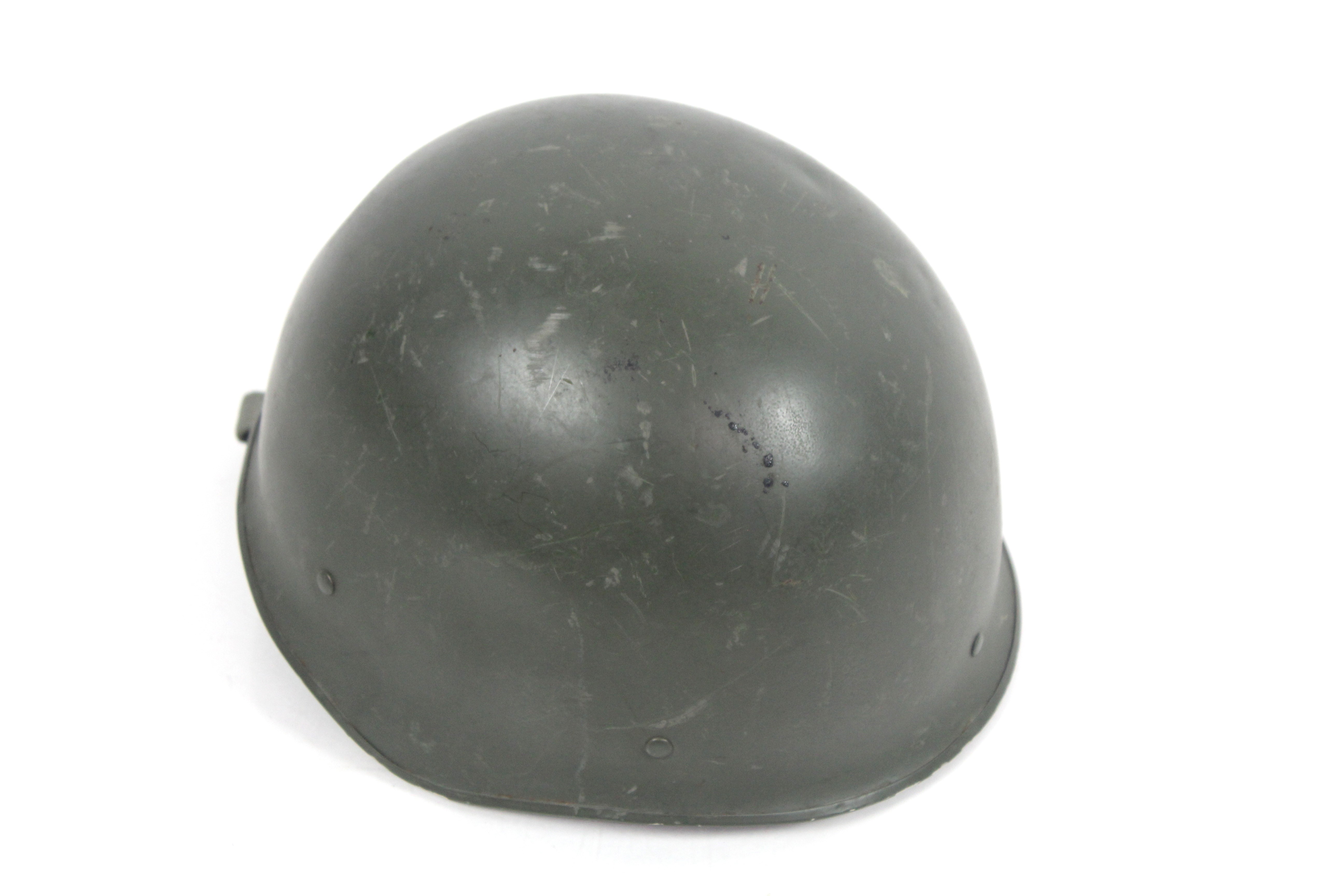 A French helmet (possibly paratroopers)