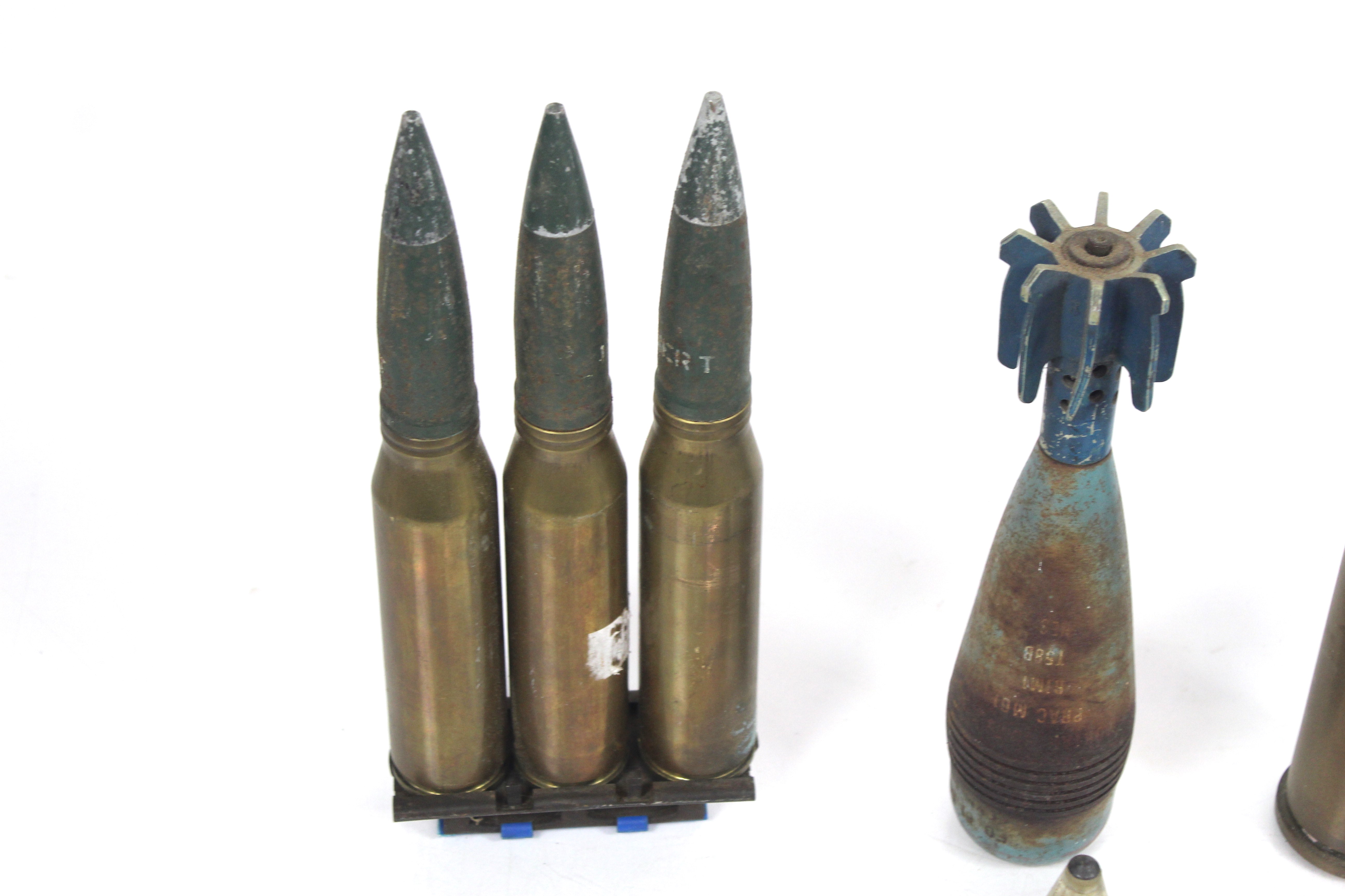 A collection of various Ordnance - Image 2 of 6