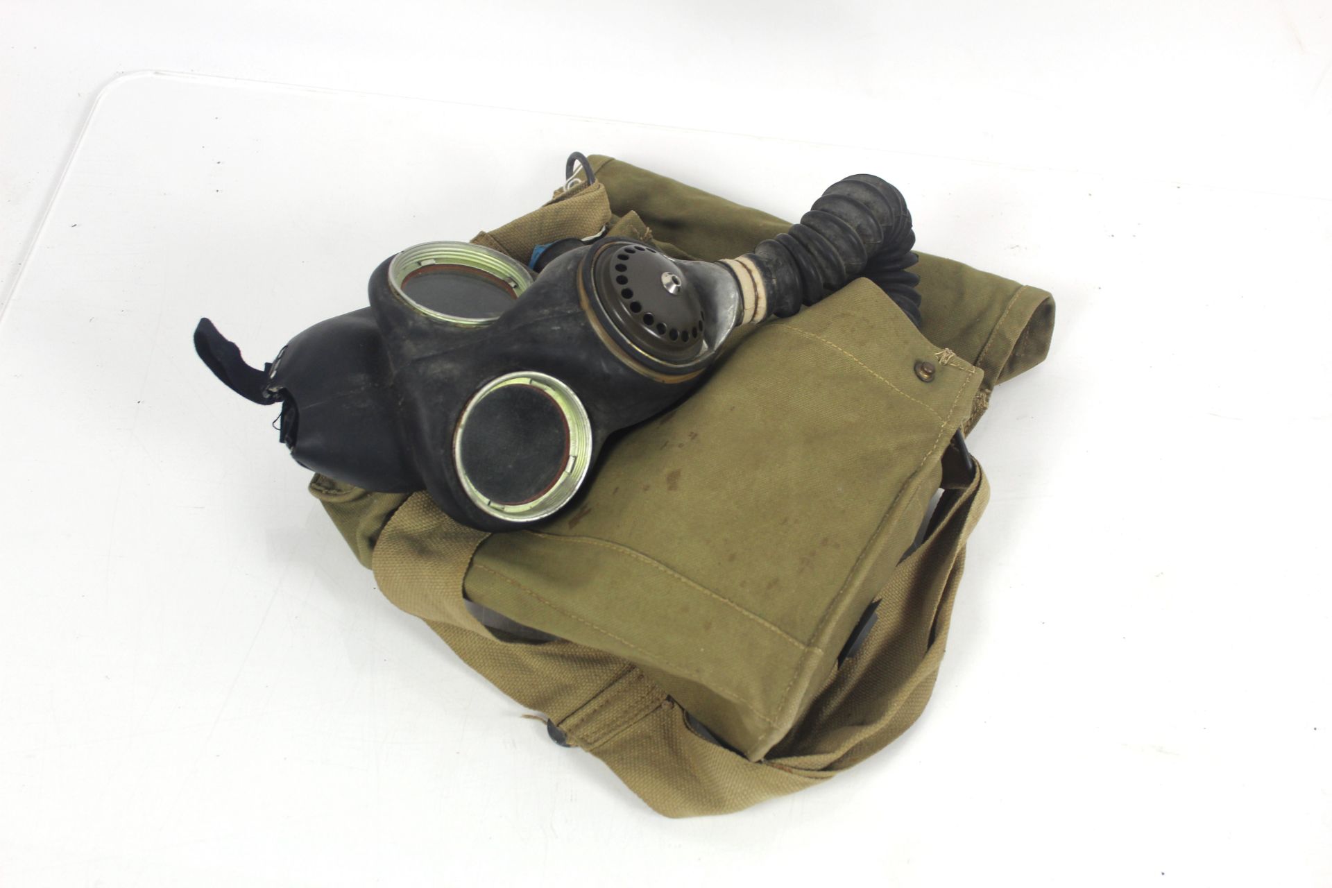 A WWII Officers uniforms belonging to Lt. Williams - Image 13 of 32