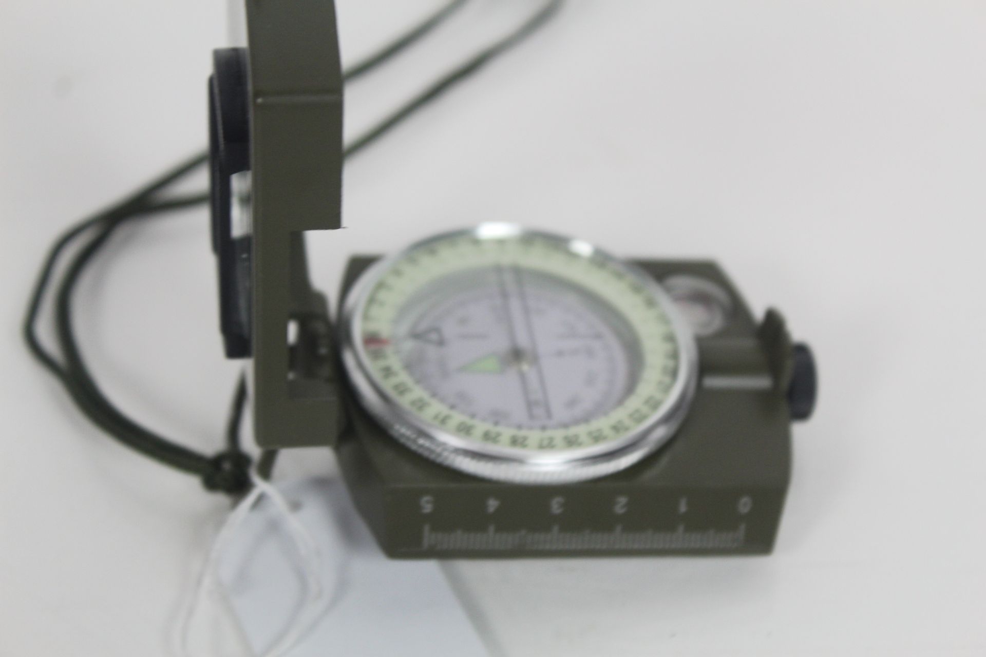 A modern military style compass within case - Image 4 of 6