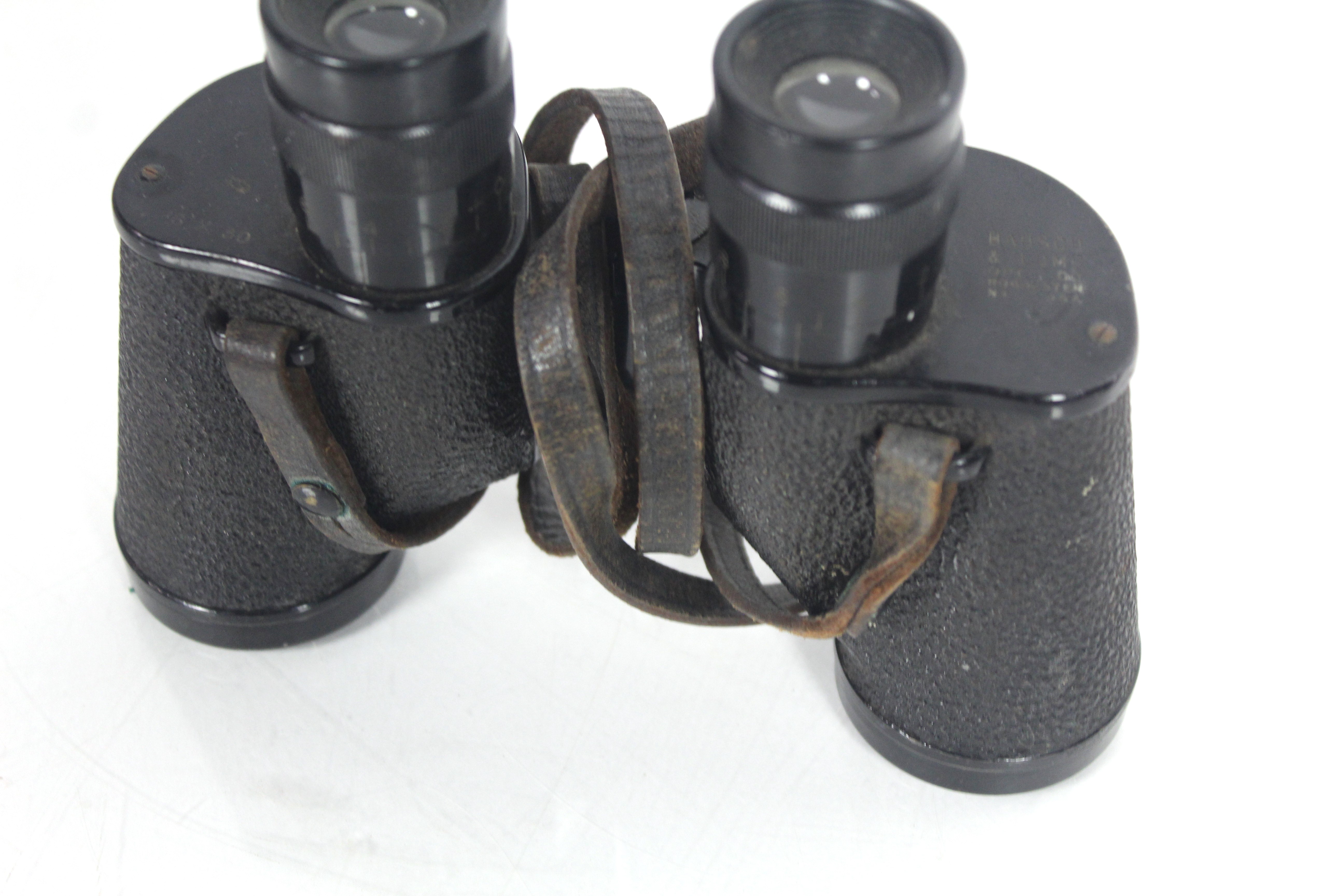 Two WWII era U.S.A. binoculars with a German pair - Image 10 of 19