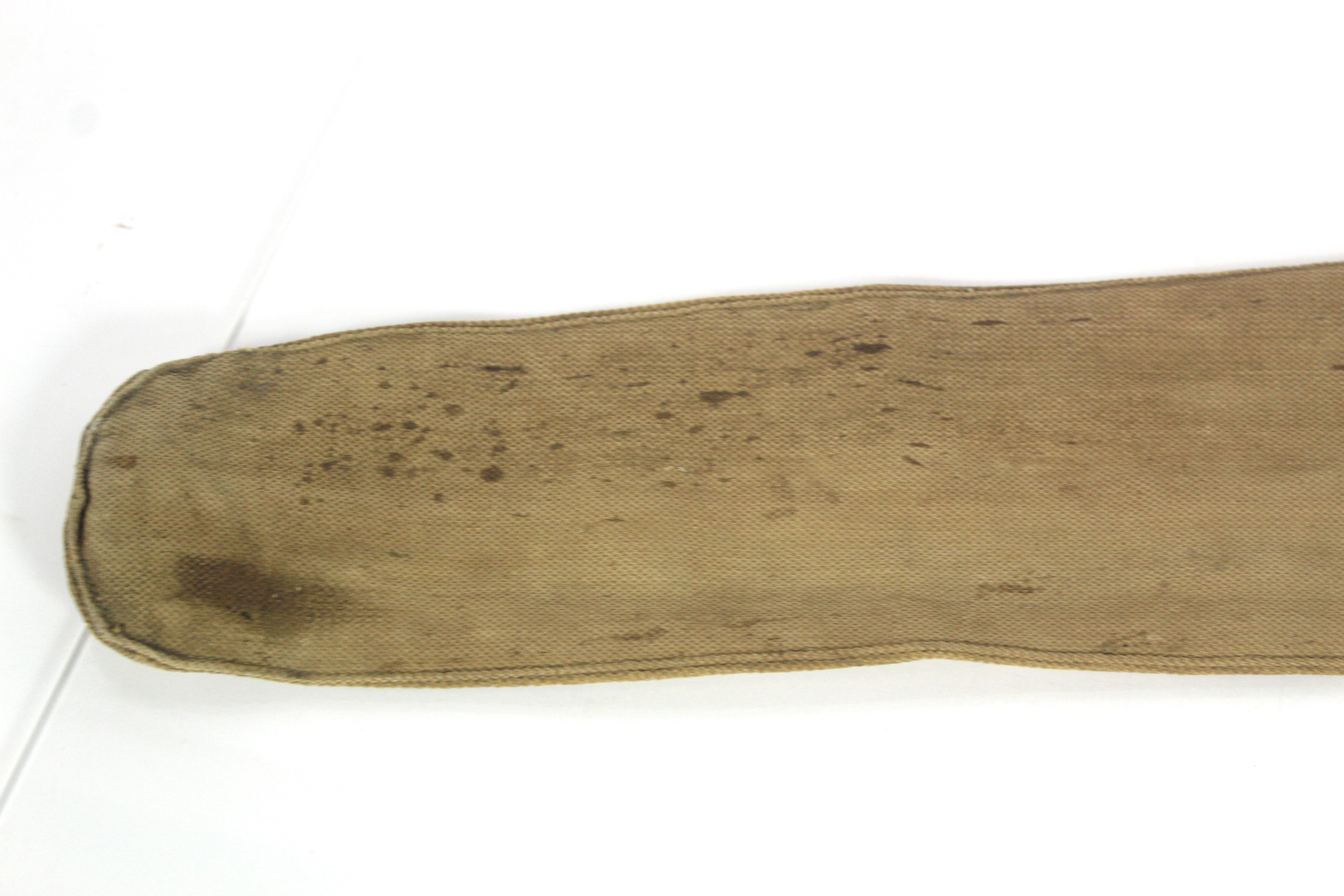 A WWII Era (dated 1942) canvas rifle slip with sid - Bild 2 aus 9