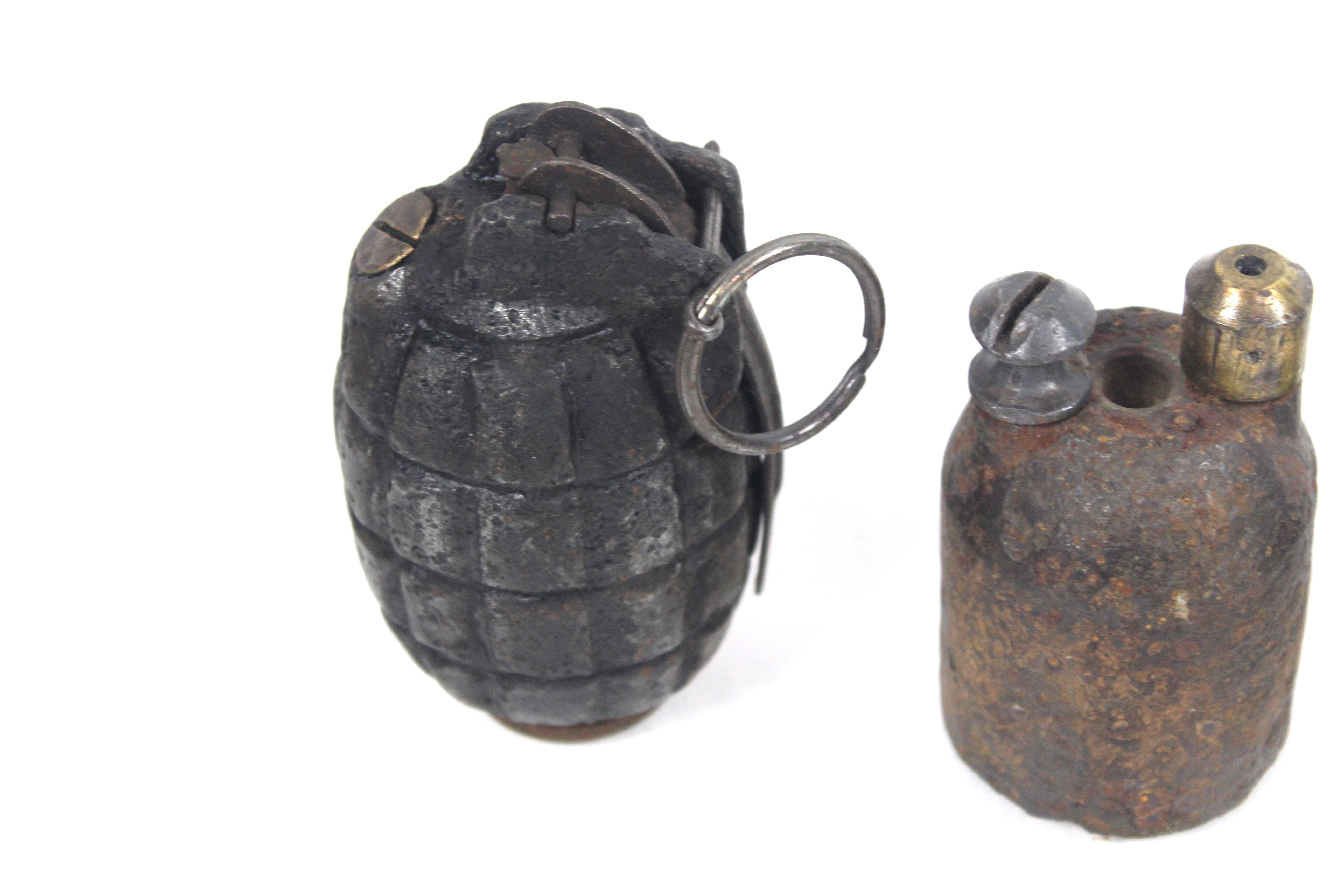 A WWI era German egg grenade, with French rifle gr - Image 6 of 8