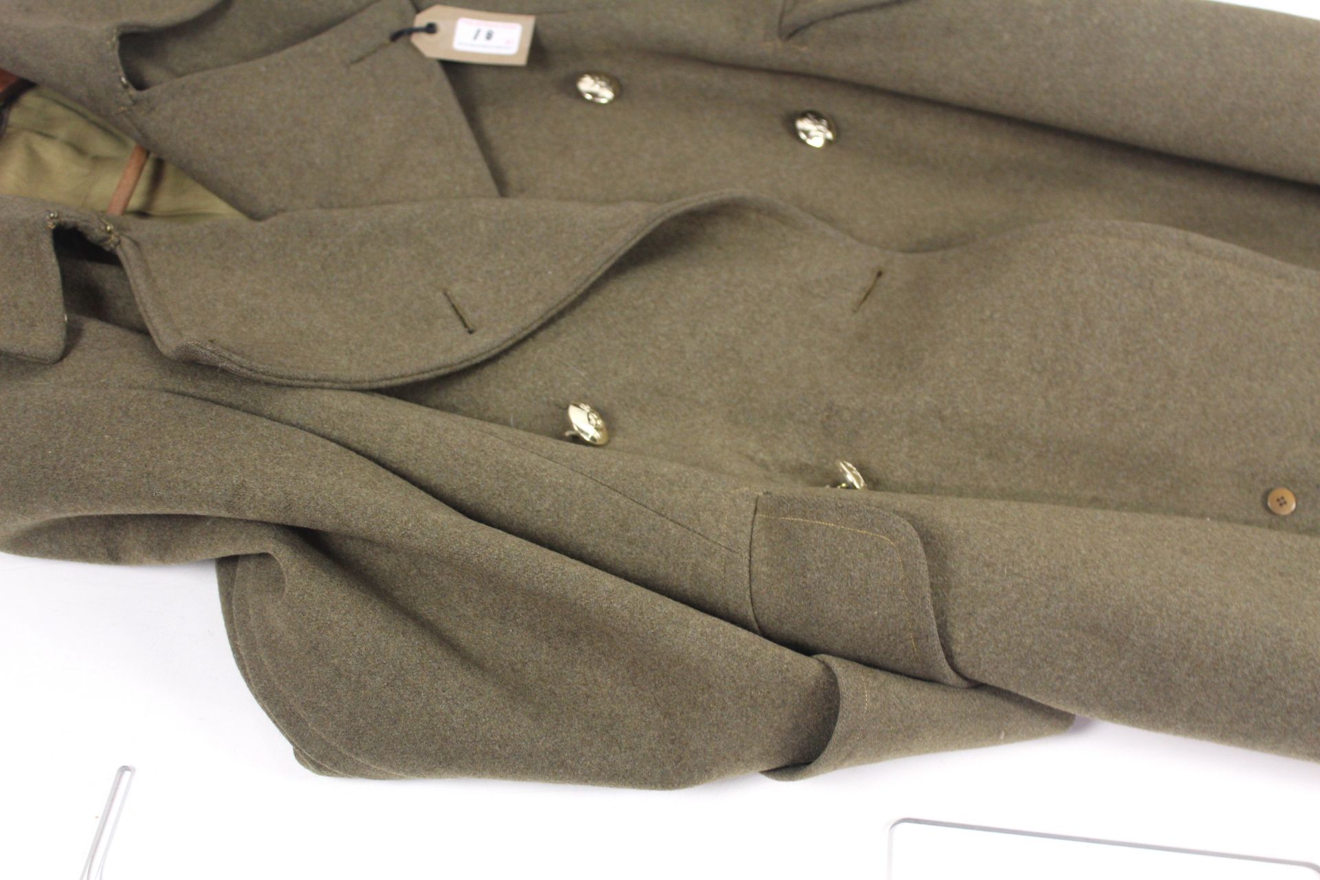 A WWII 1940 Patt battle dress blouse with R.A. Off - Image 7 of 32