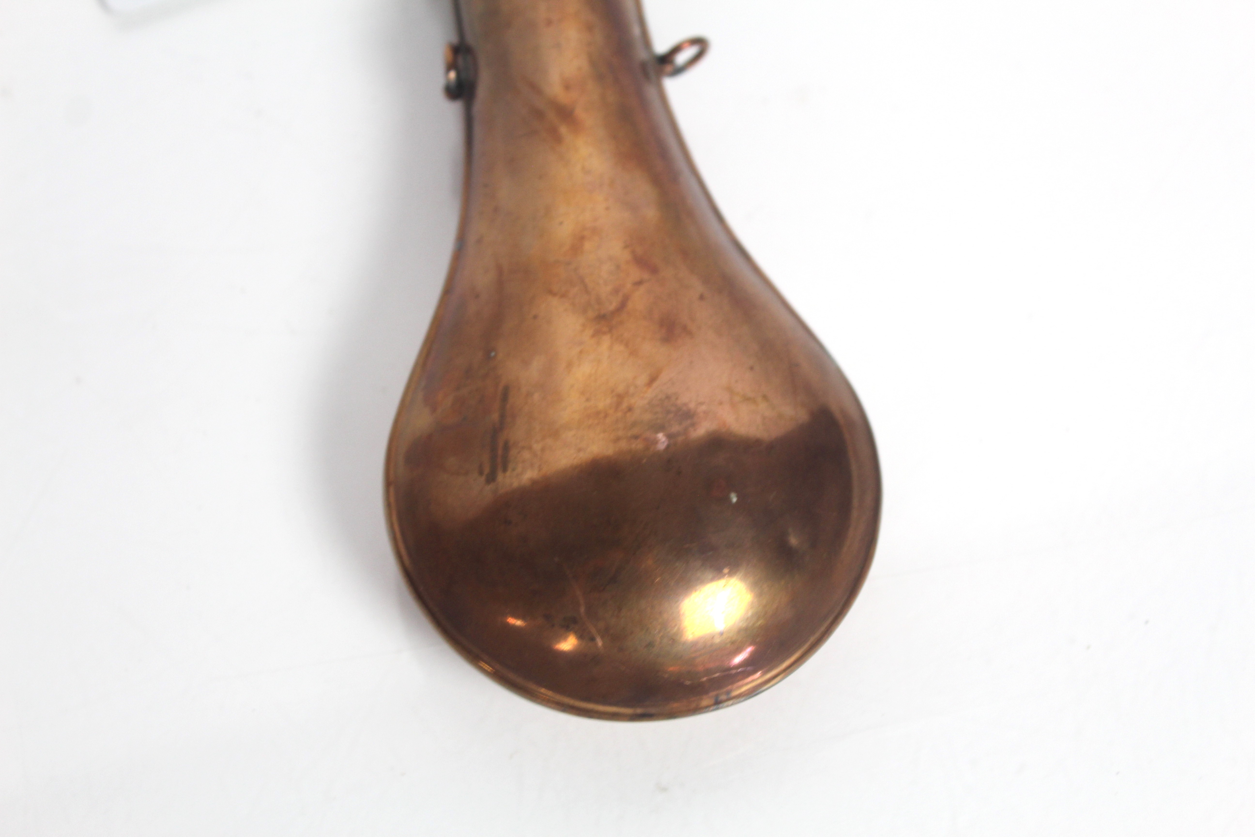 A leather covered rifle powder flask by Parker Hal - Bild 9 aus 11