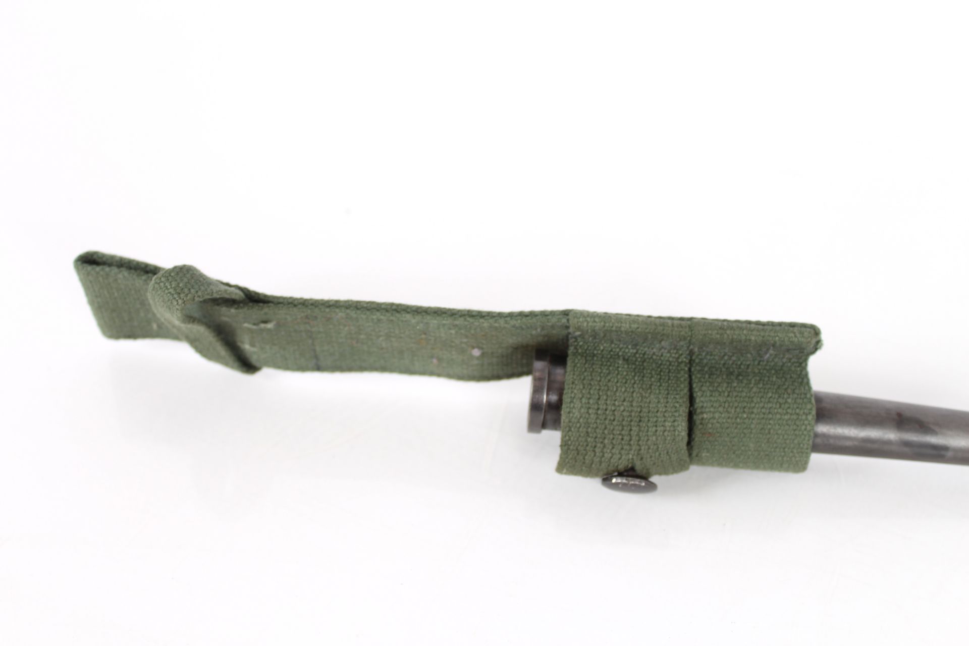 A Dickinson Commando (Pattern) knife within scabba - Image 12 of 13