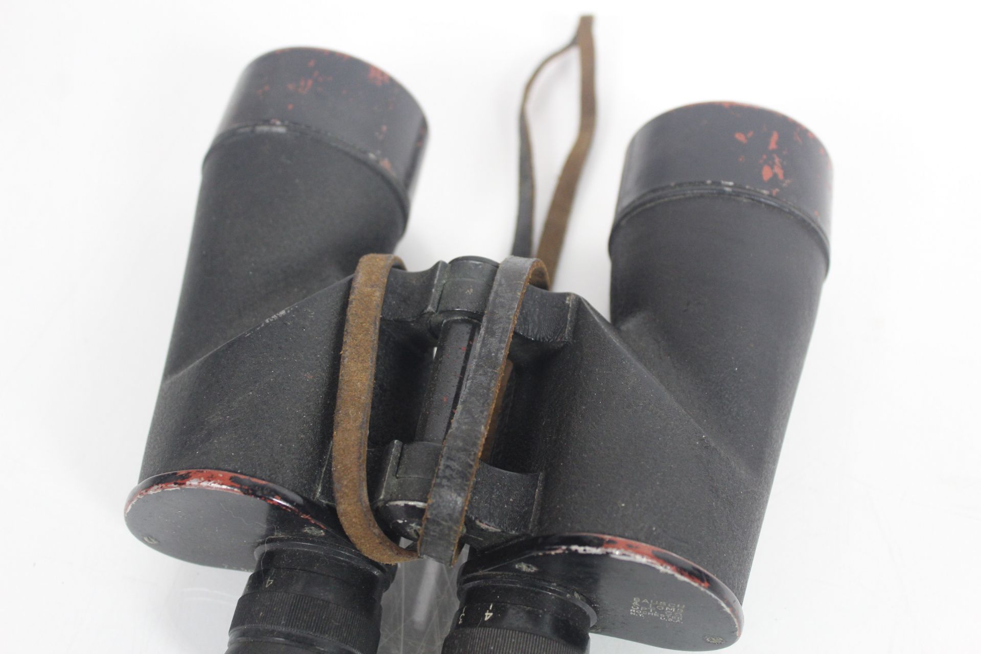 Two WWII era U.S.A. binoculars with a German pair - Image 6 of 19