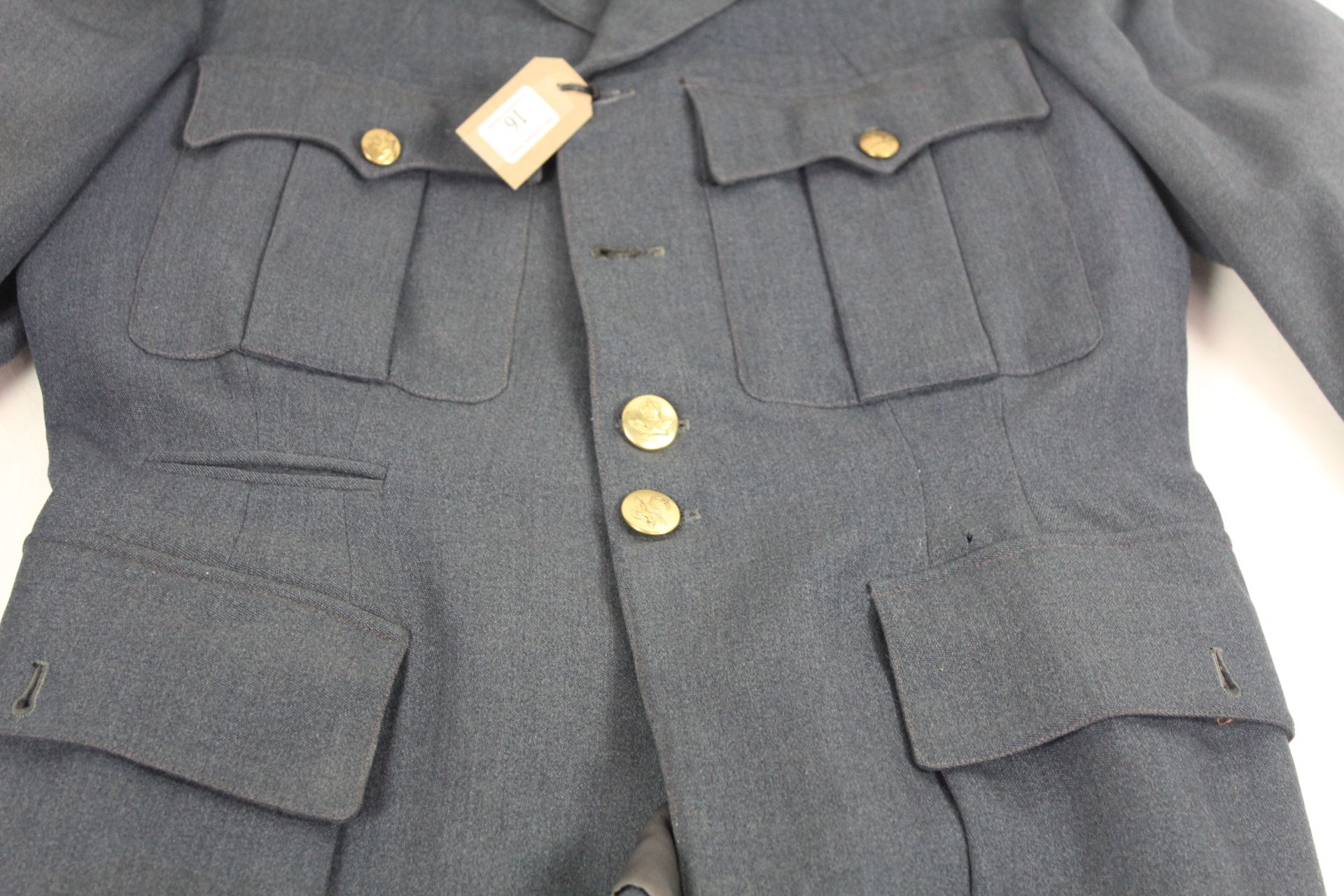 An R.A.F. Officers service jacket with Kings Crown - Image 5 of 14