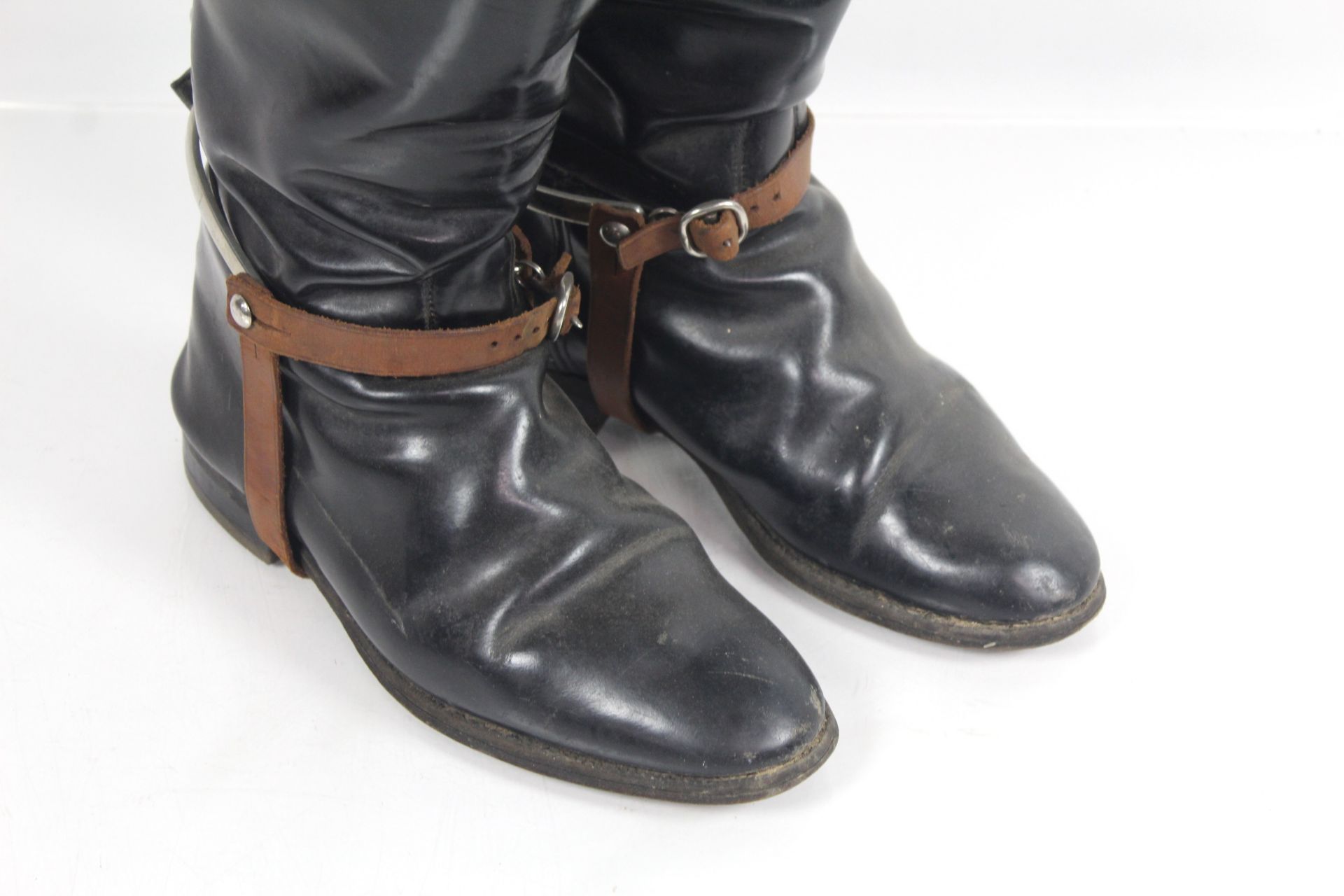 A pair of black Officers boots complete with spurs - Image 4 of 9