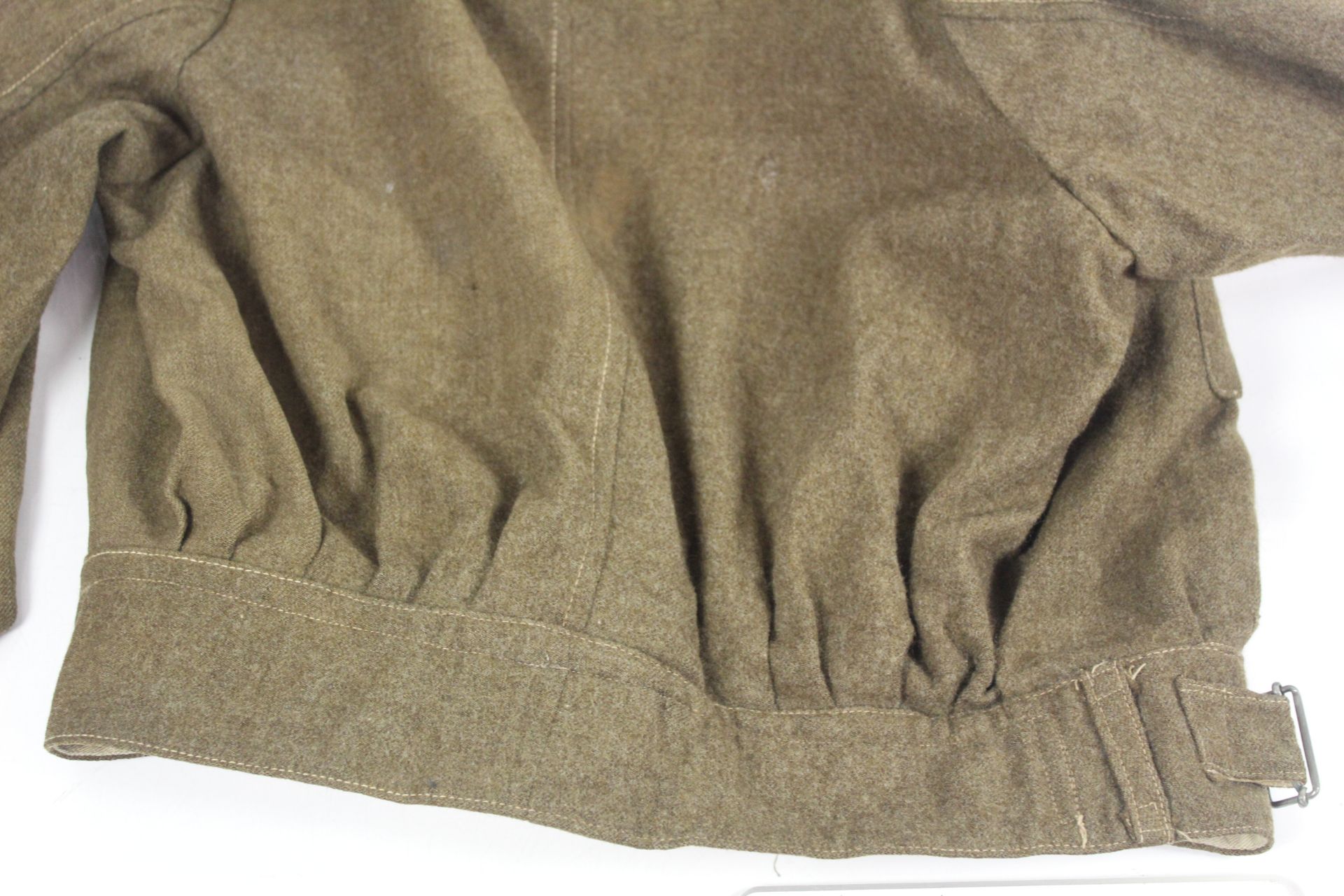 A WWII 1940 Patt battle dress blouse with R.A. Off - Image 32 of 32