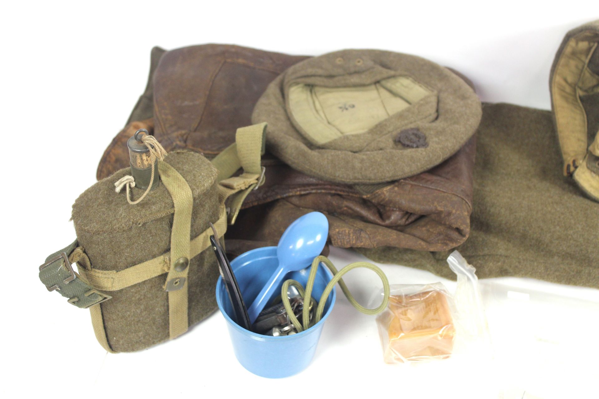WWII uniforms including battle dress blouse and tr - Image 2 of 22