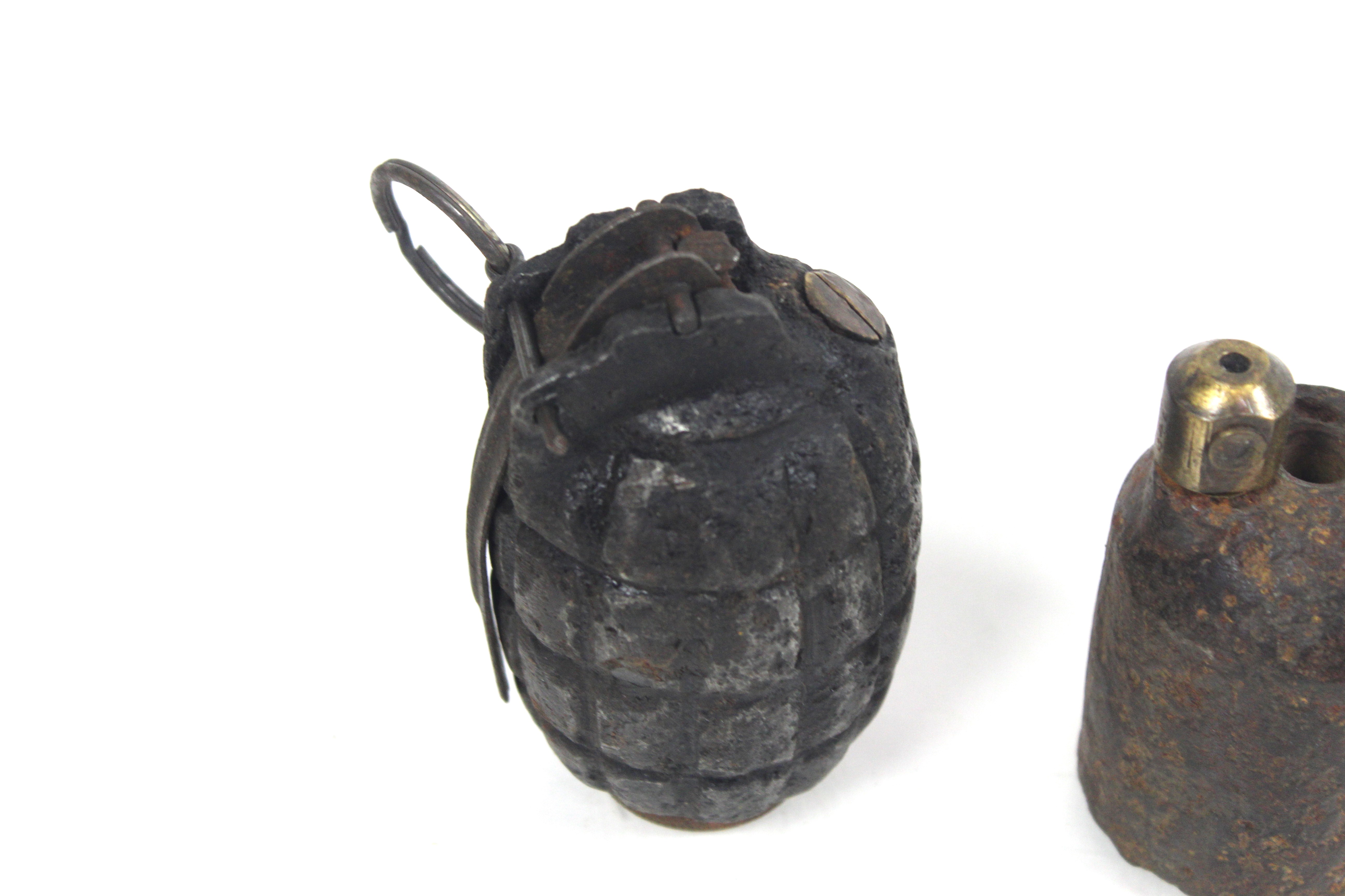 A WWI era German egg grenade, with French rifle gr - Image 2 of 8