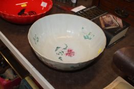 An antique Chinese Famille Rose decorated bowl AF