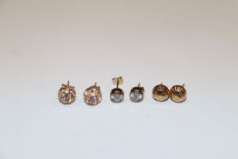 Three pairs of 9ct gold stud ear-rings, approx. to