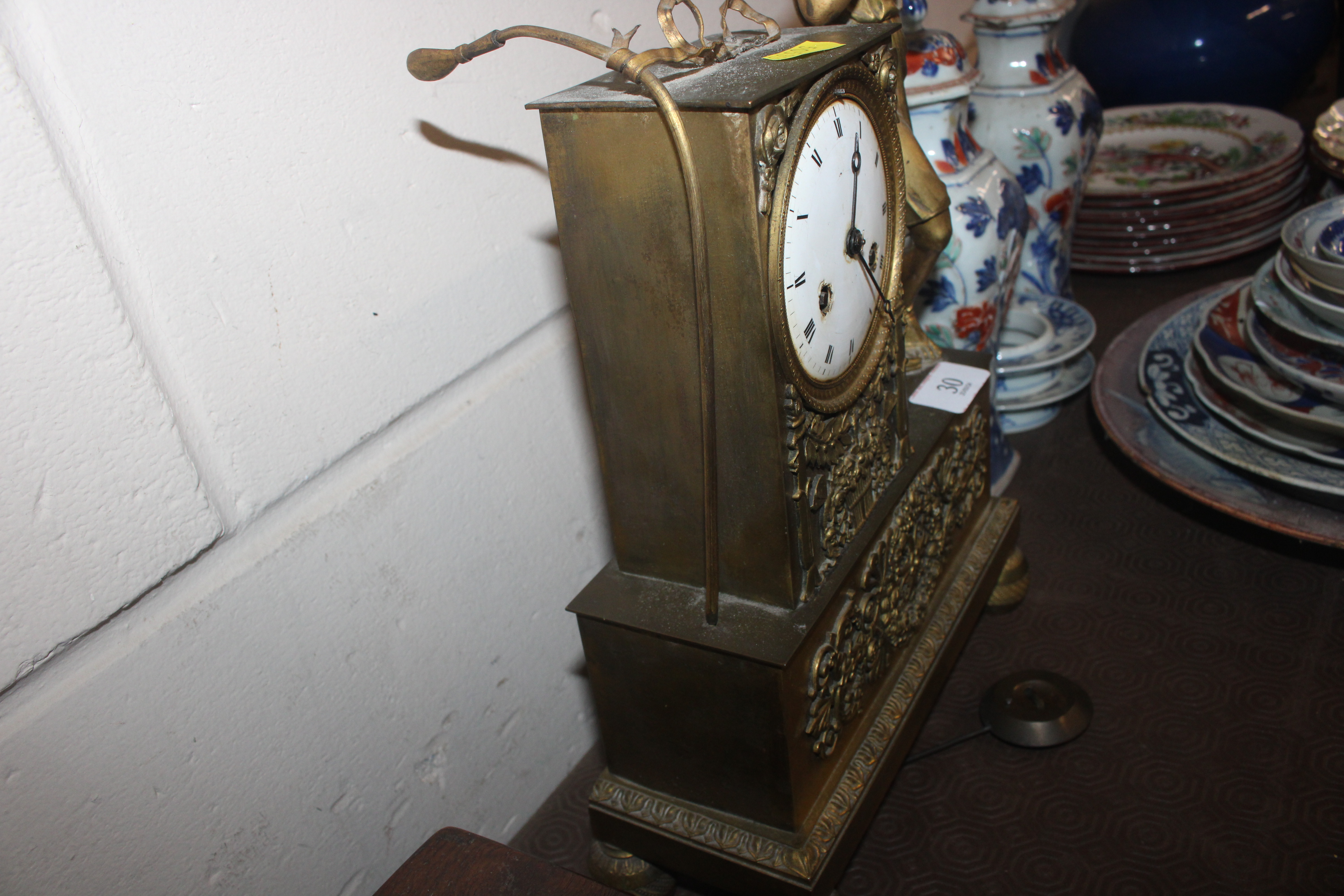 A 19th Century French gilt metal mantel clock with - Image 10 of 14