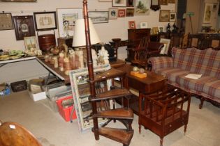 A set of mahogany library steps