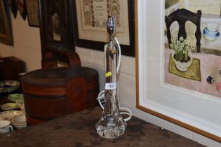 A Strathearn glass table lamp