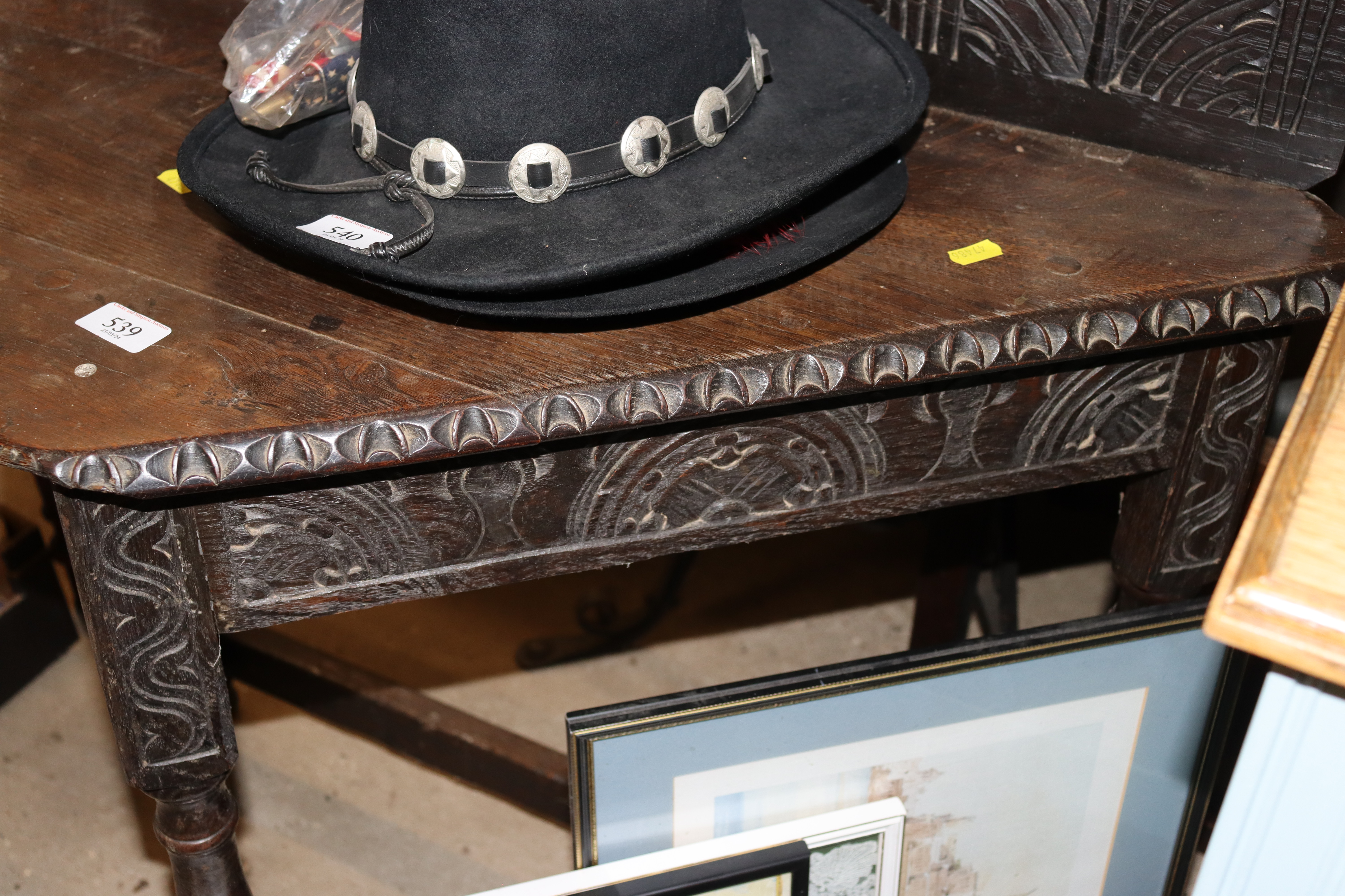 An antique oak corner table, the carved panel back - Image 3 of 3