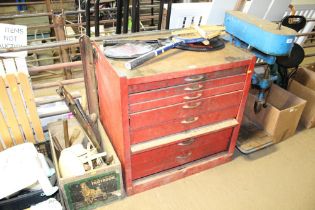 A Stack-On metal tool box fitted seven graduated d