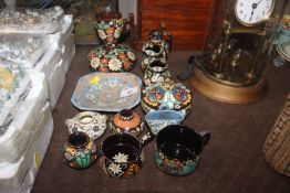 Twelve items of Thoune Pottery