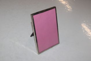 A Birmingham 1917 silver easel photo frame