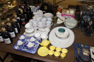 A quantity of Denby tea and dinnerware and various