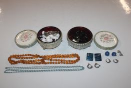 Two trinket boxes containing various jewellery