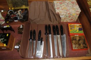 A nine piece knife set in bag
