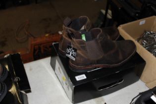 A pair of Woodland size 8 boots as new
