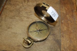 A Colonometer compass