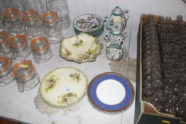 A quantity of oriental tea ware and side plates; I
