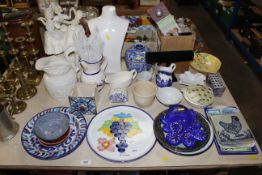 A collection of decorative porcelain pottery to in