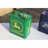 John Deere petrol can. V