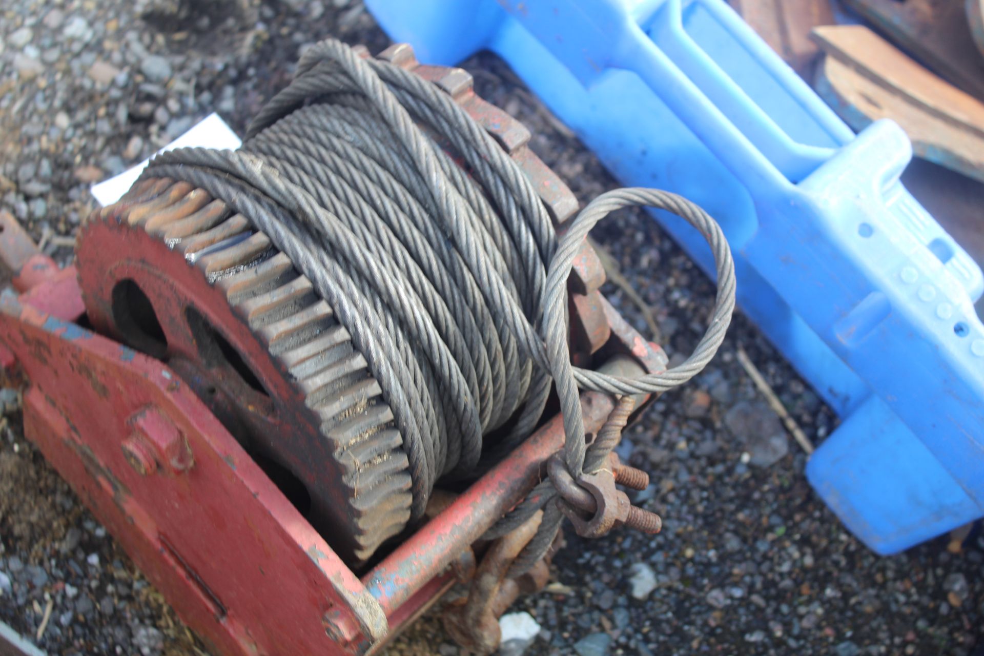 Trailer hand winch. - Image 3 of 3