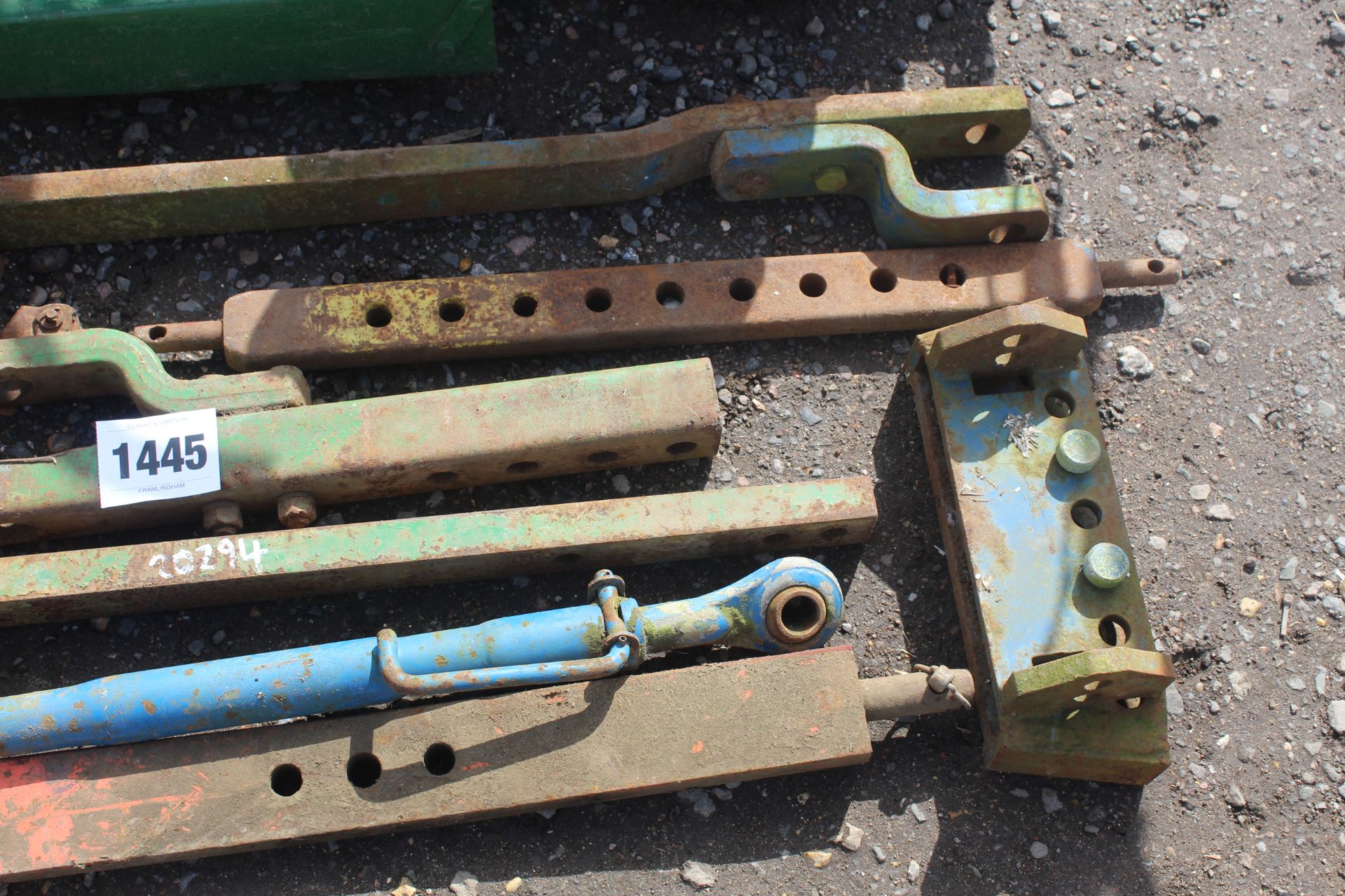 Various Ford and John Deere drawbars etc. V - Image 3 of 3