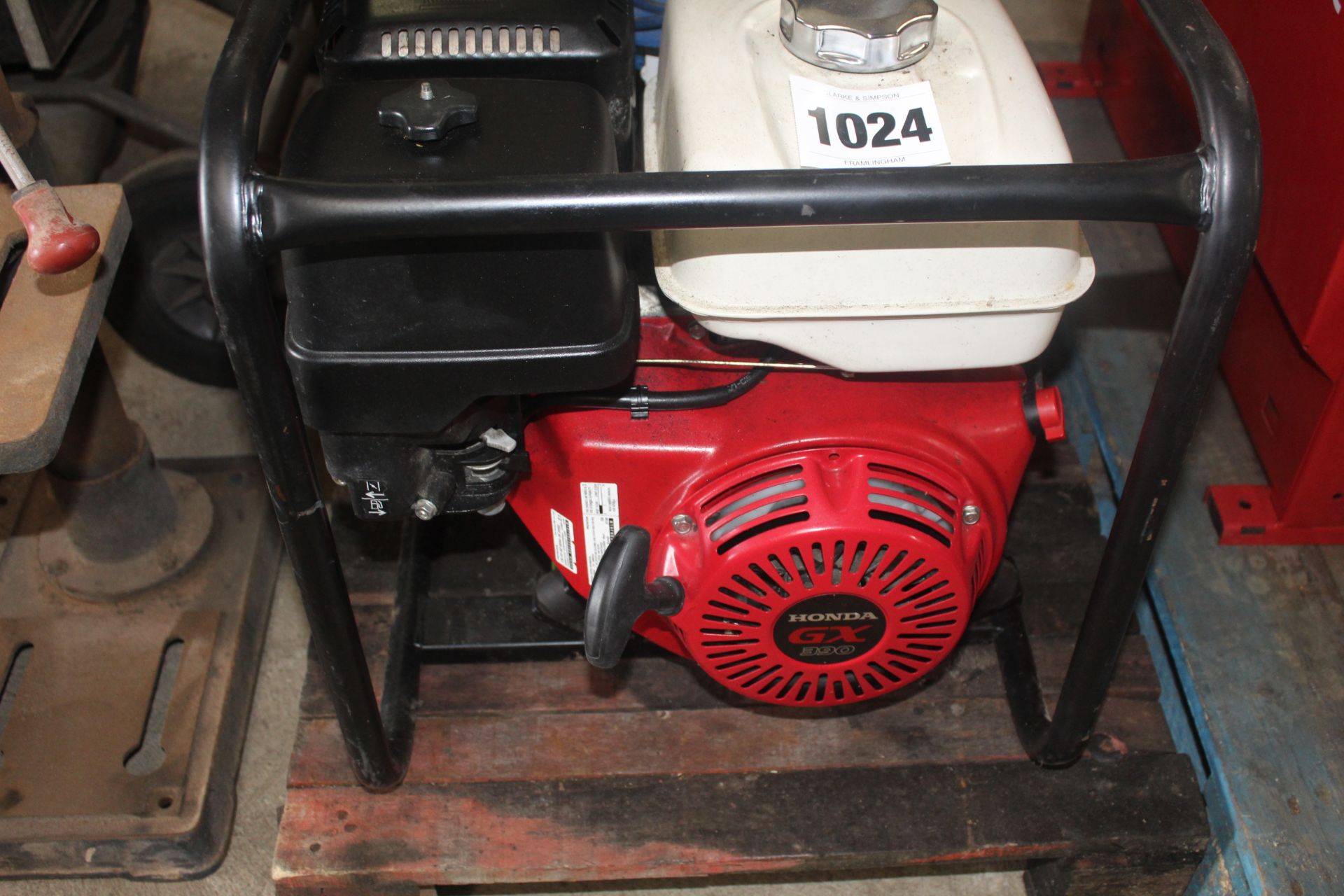Stephill 5KVA 110v generator. With Honda petrol engine. With 240v Transformer. - Image 2 of 5