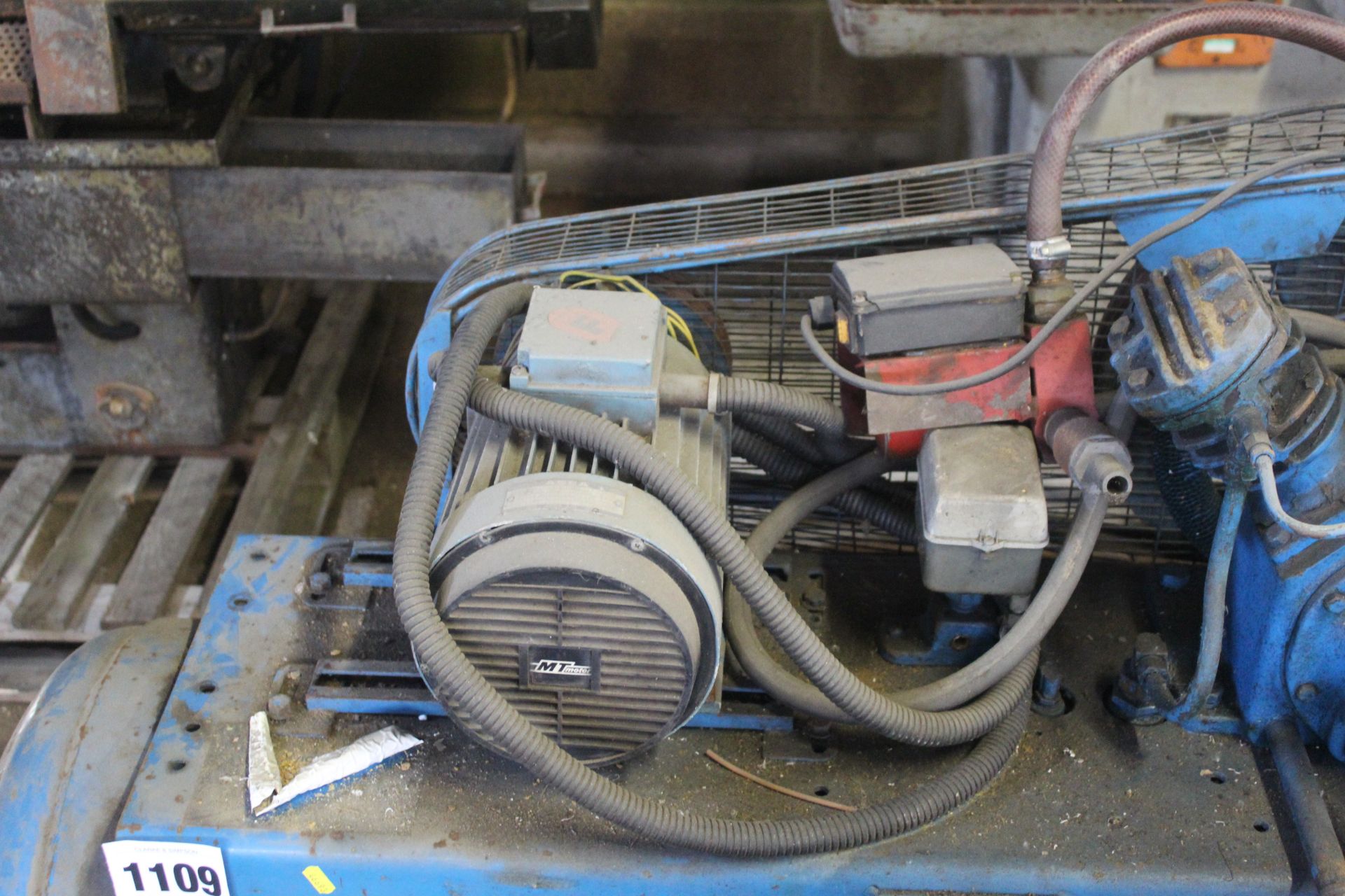 Marwood workshop compressor. V - Bild 3 aus 9